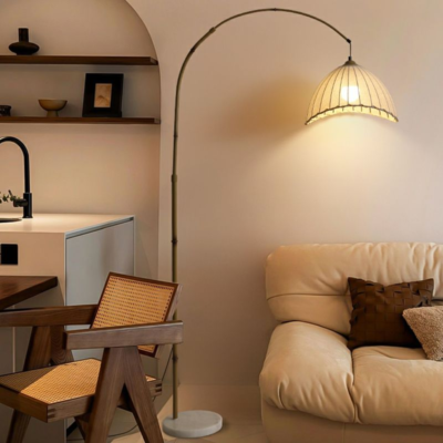 Cozy Arc Floor Lamp